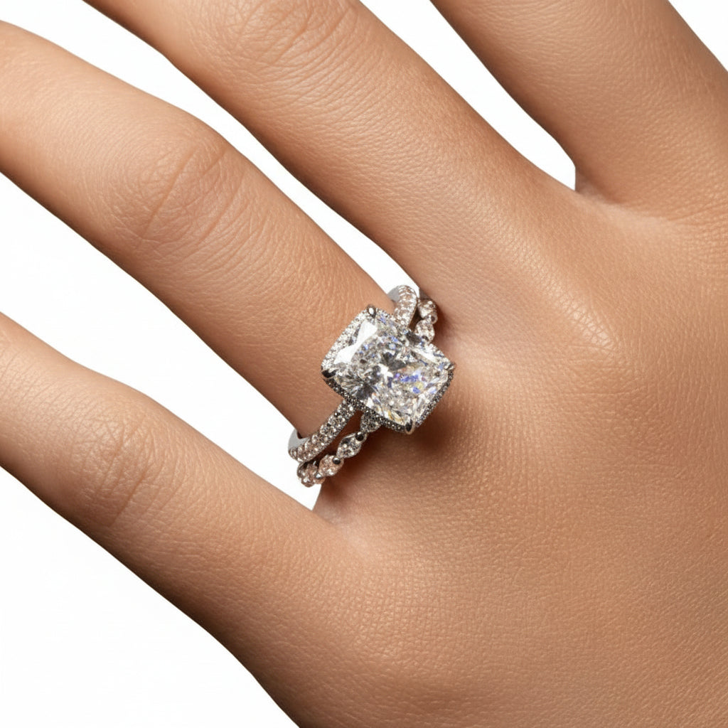 Sleek Geometric Stacking Ring with Sparkling Accents