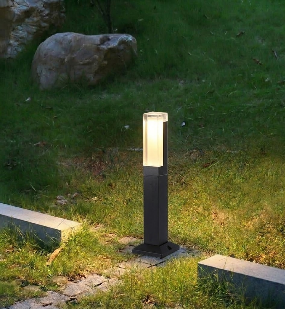 Sleek Waterproof LED Garden Path Light in Black Aluminum