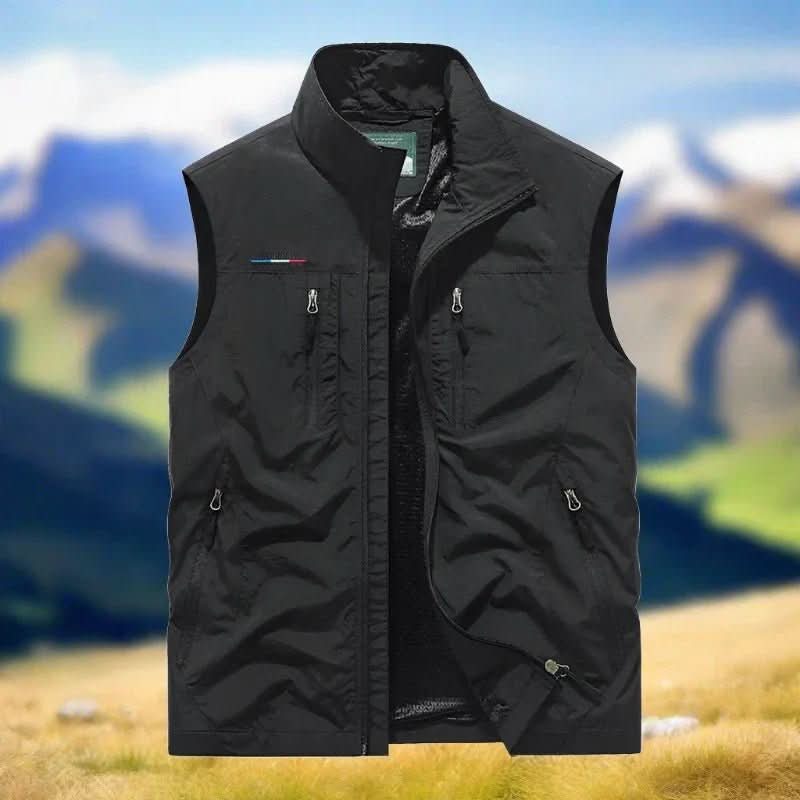 AdventurePro Men's Versatile Outdoor Vest for Every Journey