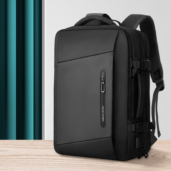 Waterproof Multilayer Hiking Backpack – Comfortable Outdoor Storage