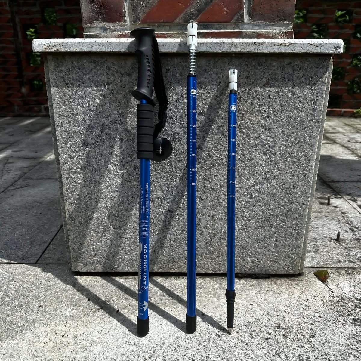 Adjustable Hiking Poles with Shock Absorption – Lightweight Aluminum Trekking Sticks for Stability
