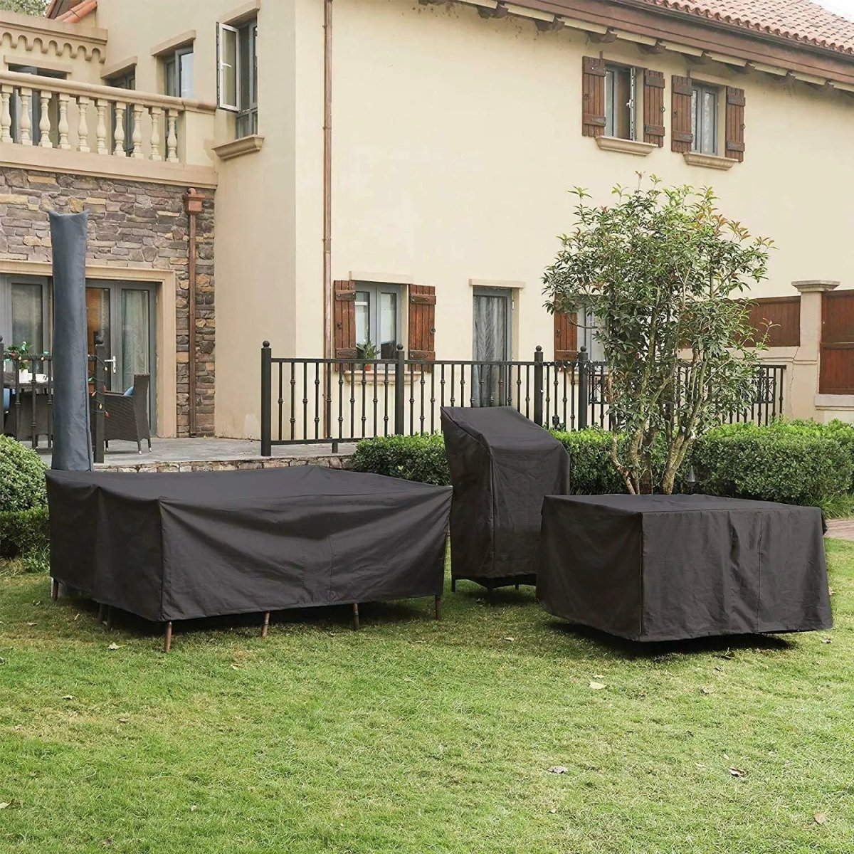 Weatherproof Cover for Garden Furniture - TerraShield Protection