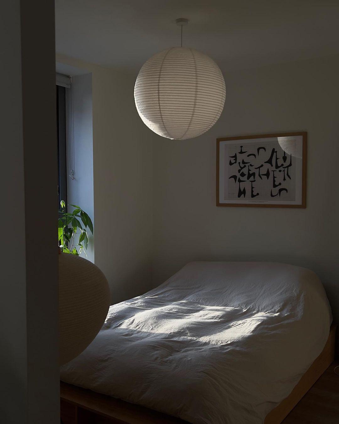 Zenith Glow Hanging Light for Modern Spaces