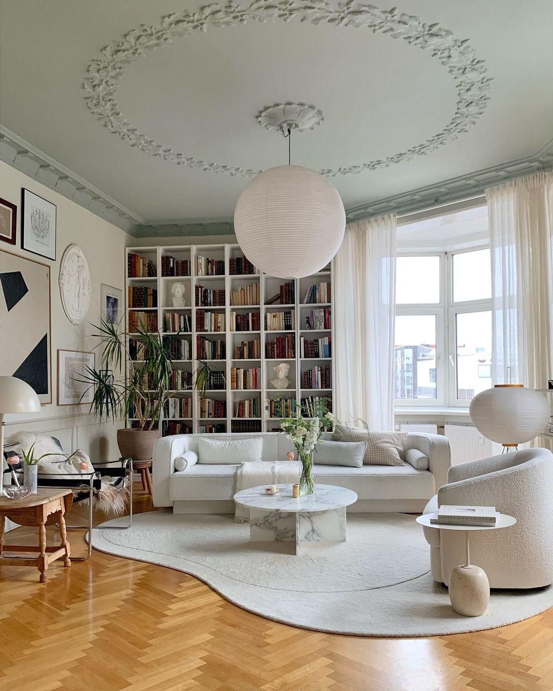 Zenith Glow Hanging Light for Modern Spaces