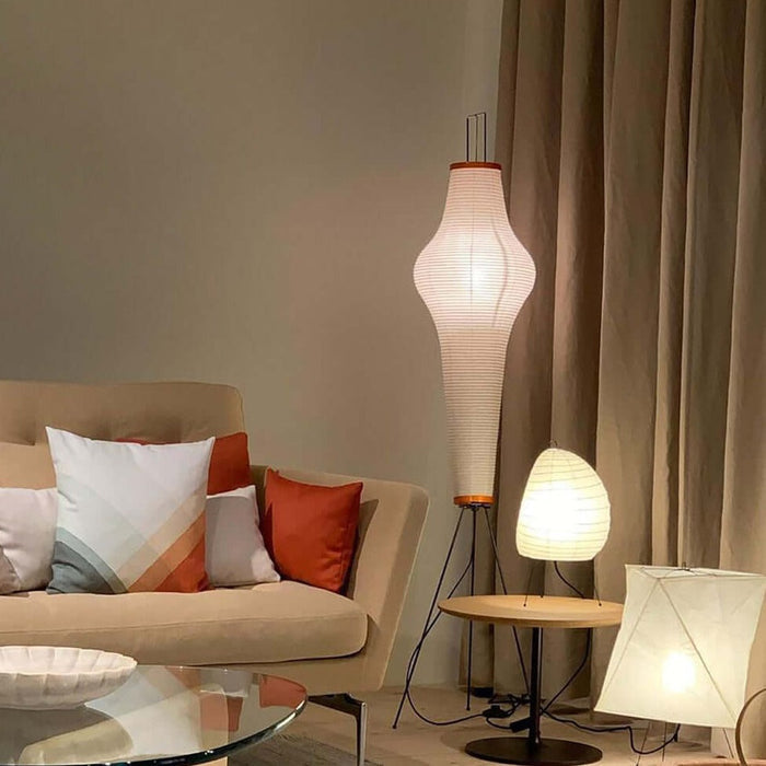 Taavita Floor Lamp - Elegant Minimalist Lighting for a Calming Atmosphere
