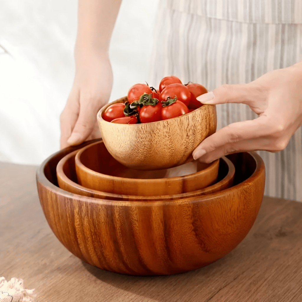 Eco-Friendly Acacia Wood Bowl for Family Dining