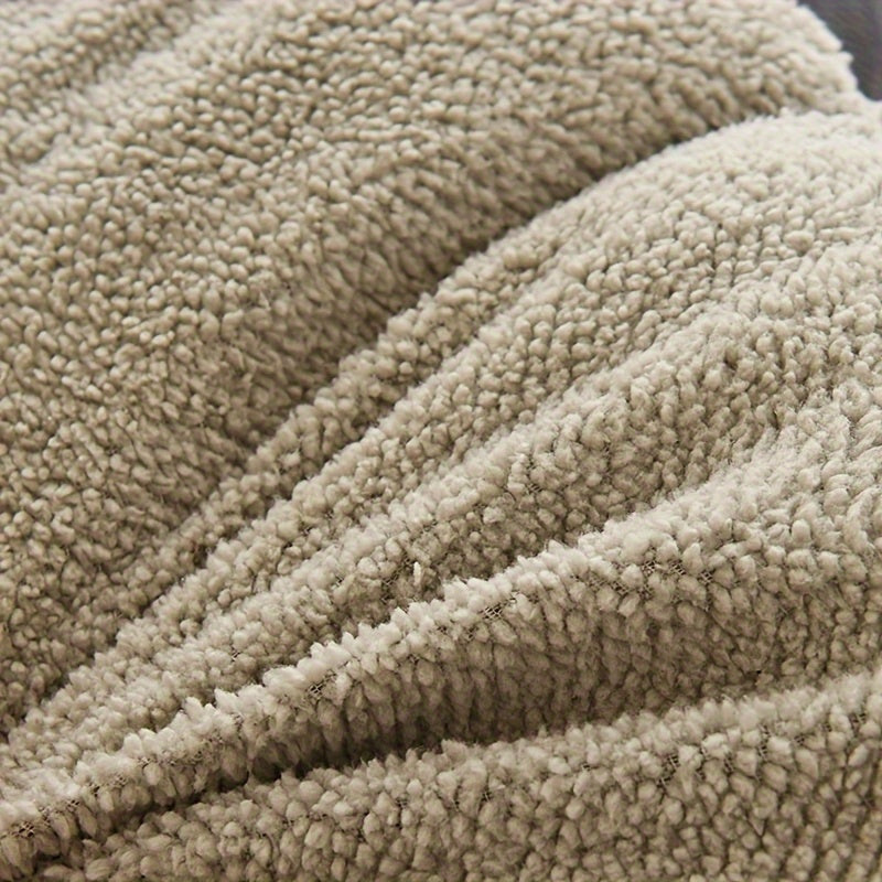 Year-Round Comforter Insert | Soft Down Substitute with Patterned Design