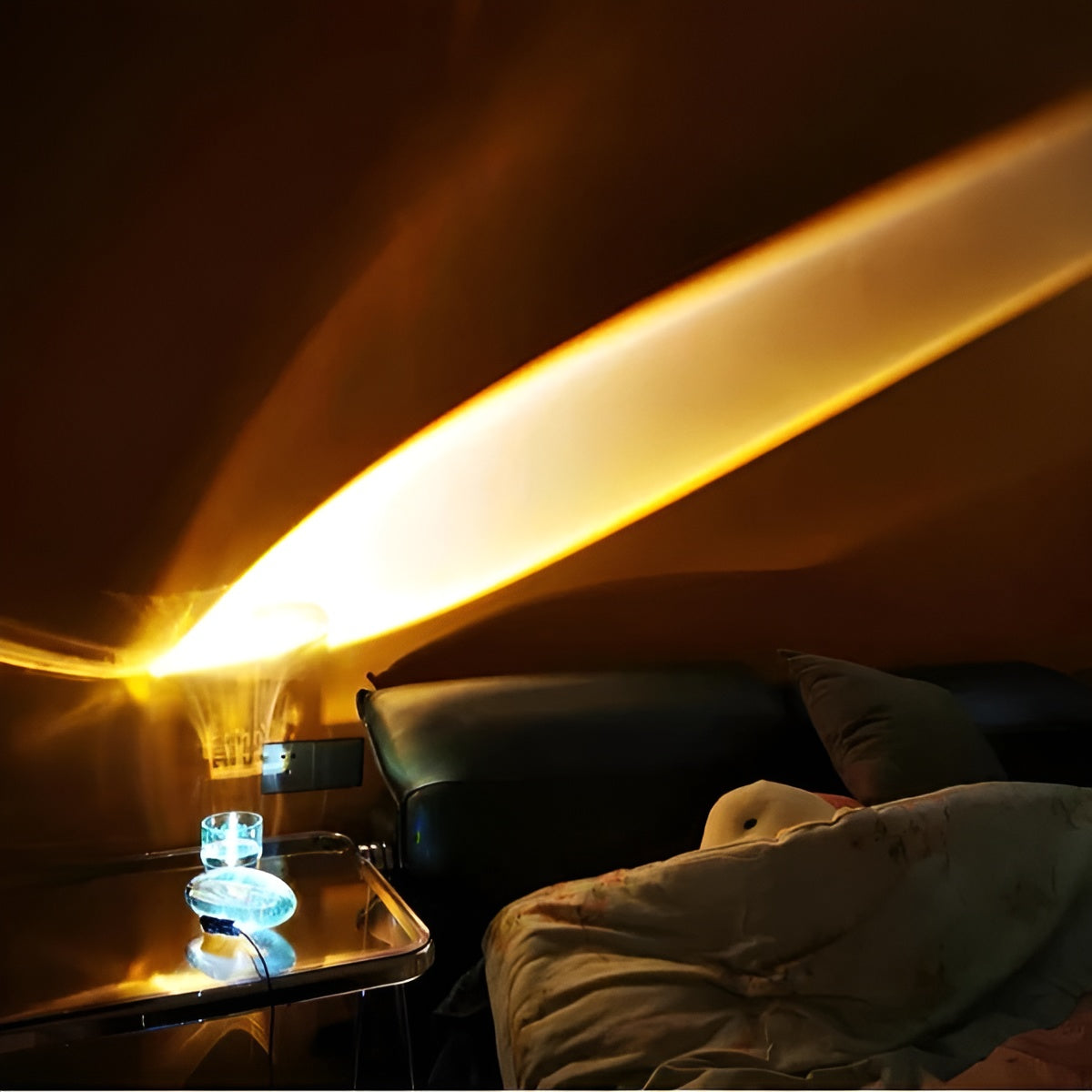 Warm Mood Lighting Oval Lamp for Tables