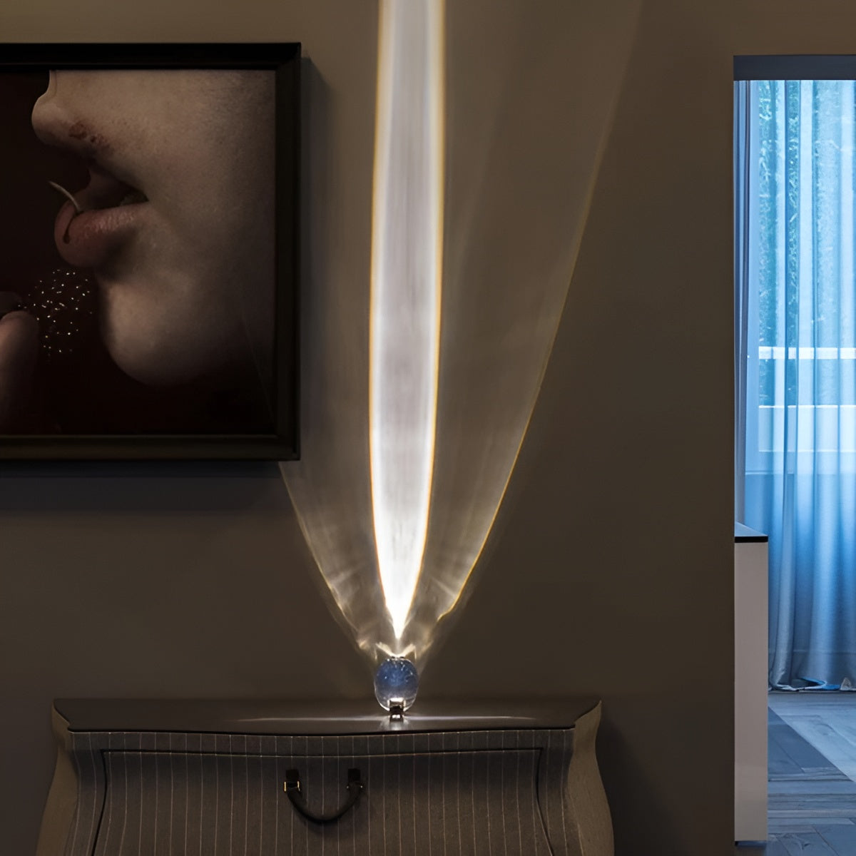 Warm Mood Lighting Oval Lamp for Tables