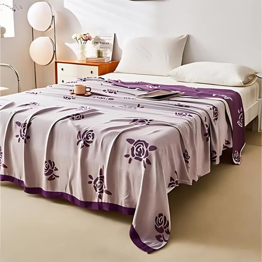 Rose Floral Design Bamboo Fiber Cooling Blanket for Summer Use