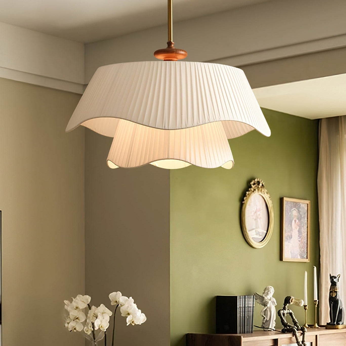 Aurora Pendant Light - Cozy Illumination for Your Home