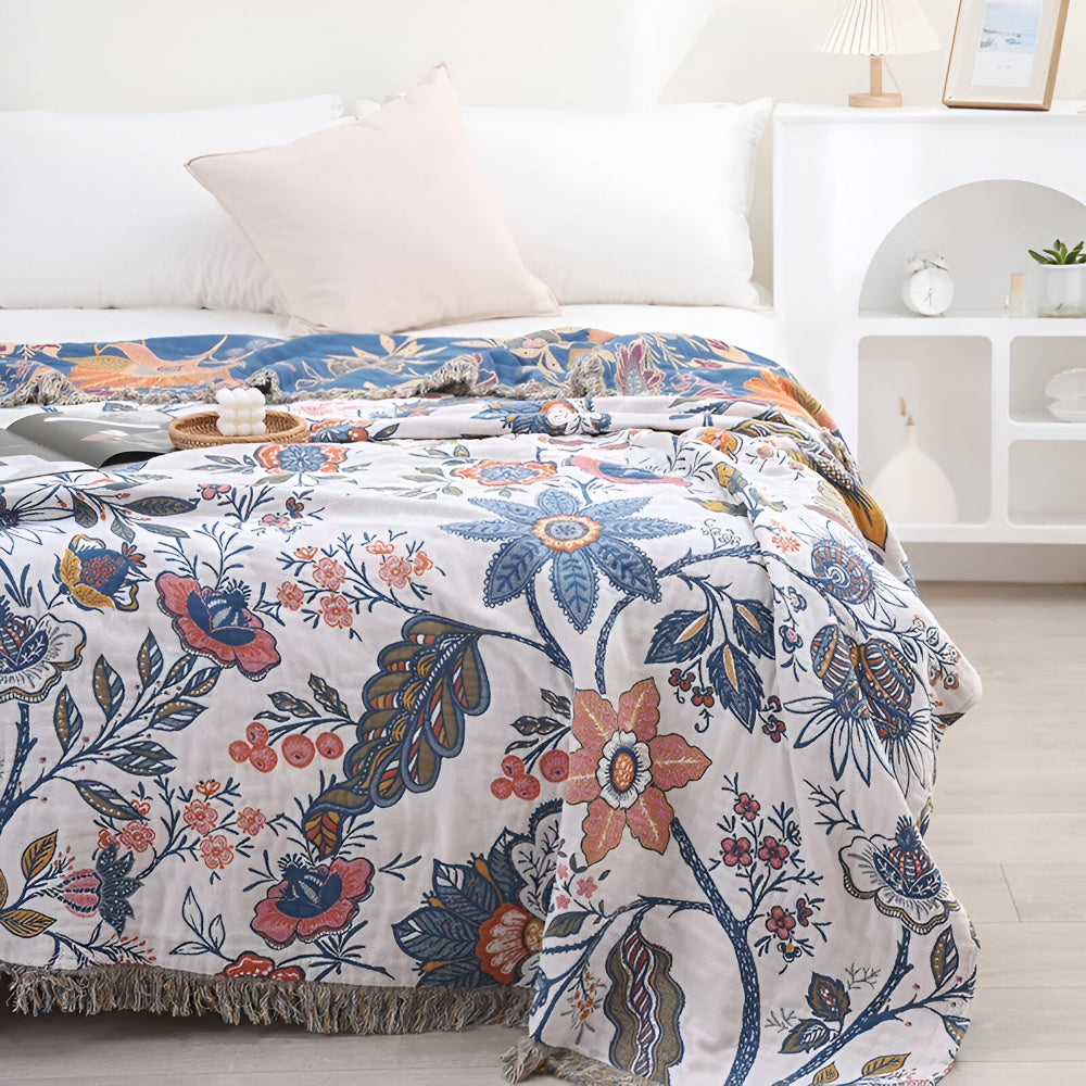 Chic Reversible Floral Throw Blanket with Decorative Tassels