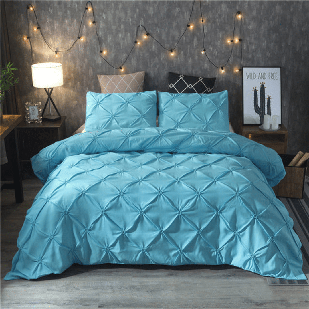 Luxurious Cotton Bedding Collection for Year-Round Comfort