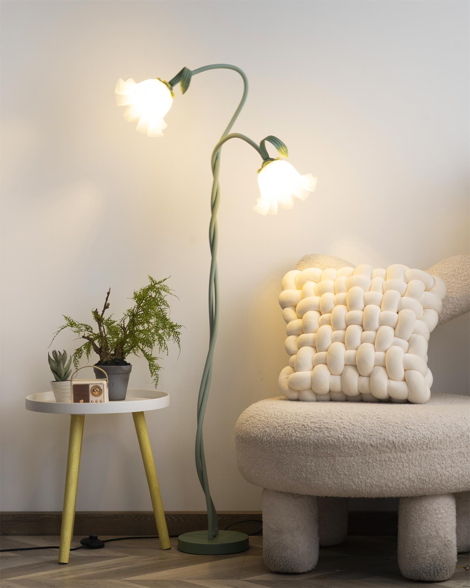 Botanical Elegance Floor Lamp in Matte Green
