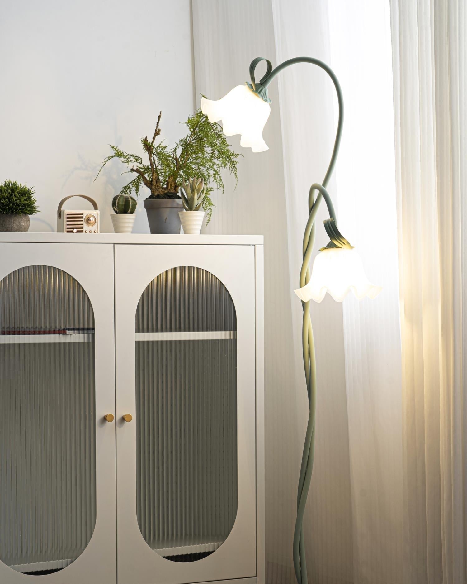 Botanical Elegance Floor Lamp in Matte Green