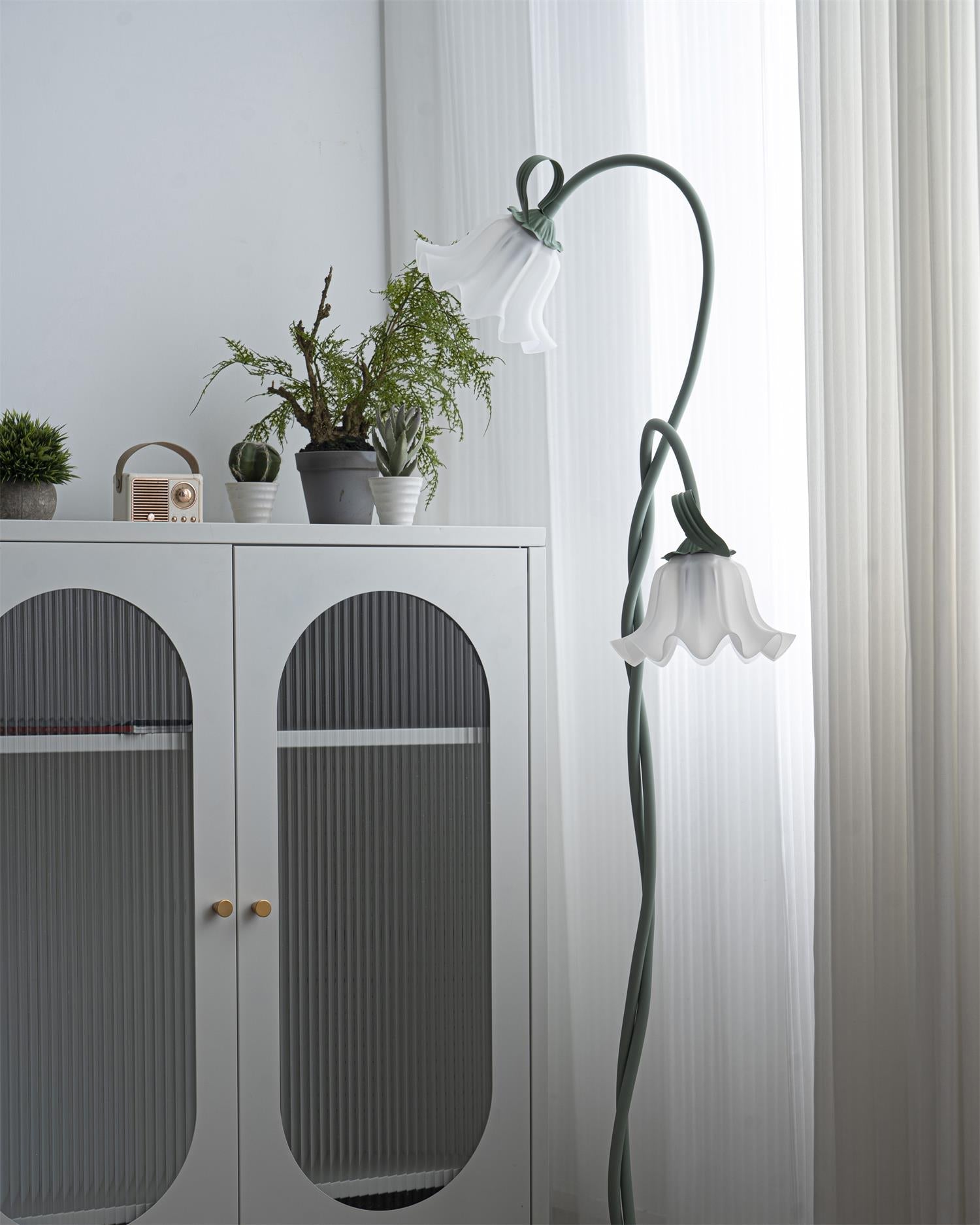 Botanical Elegance Floor Lamp in Matte Green
