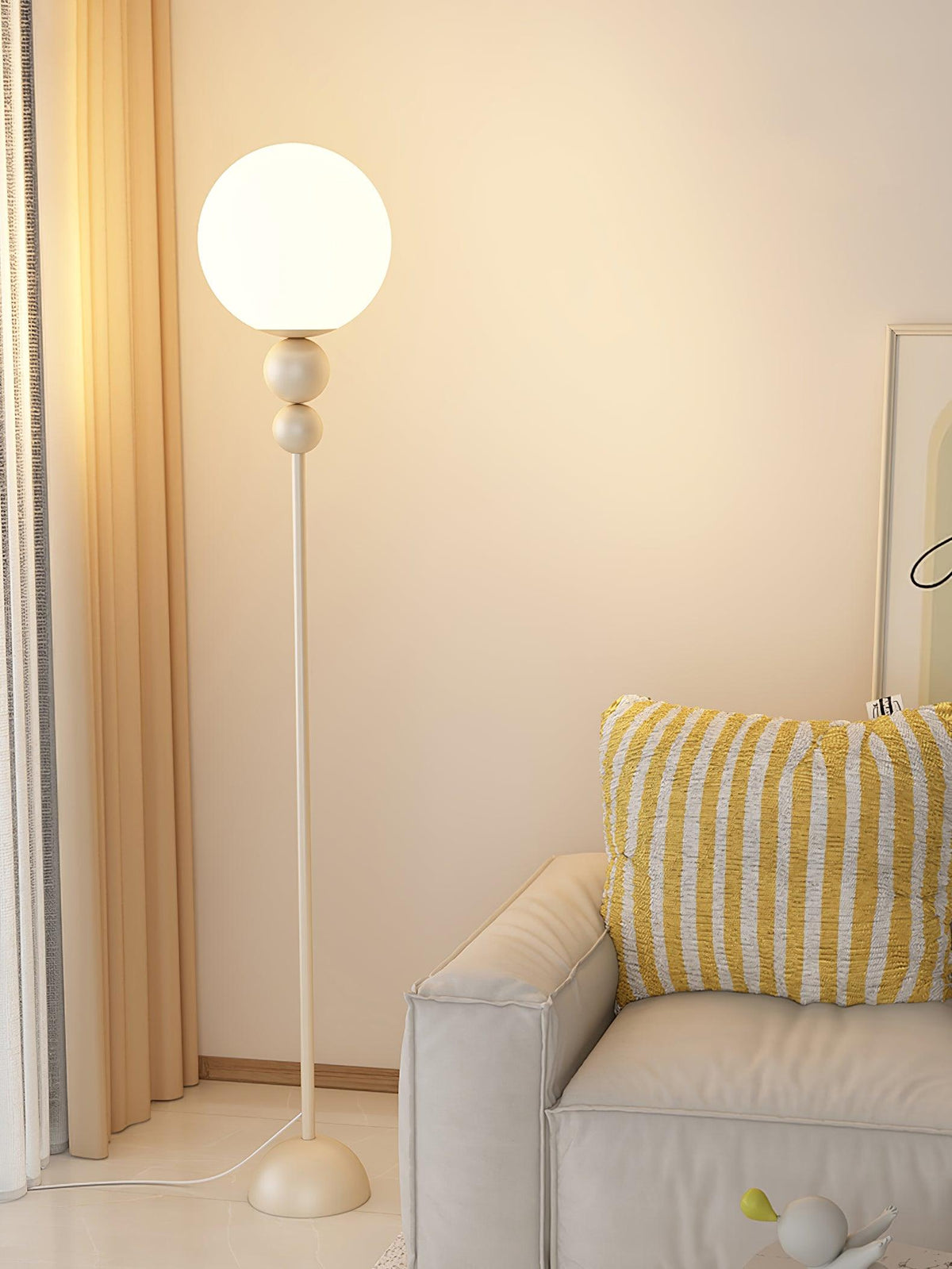 Sophisticated Stand Lamp – Sleek Metal & Glass Design