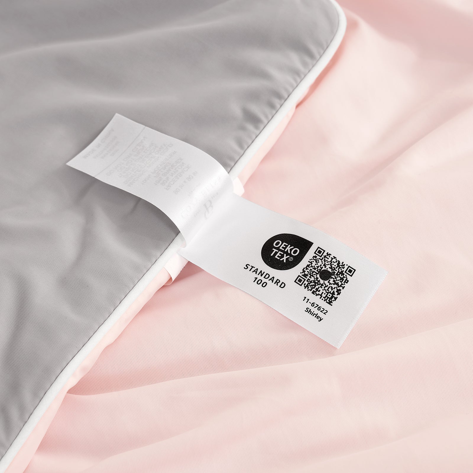 Cooling Comforter with Japanese Fabric for Instant Softness