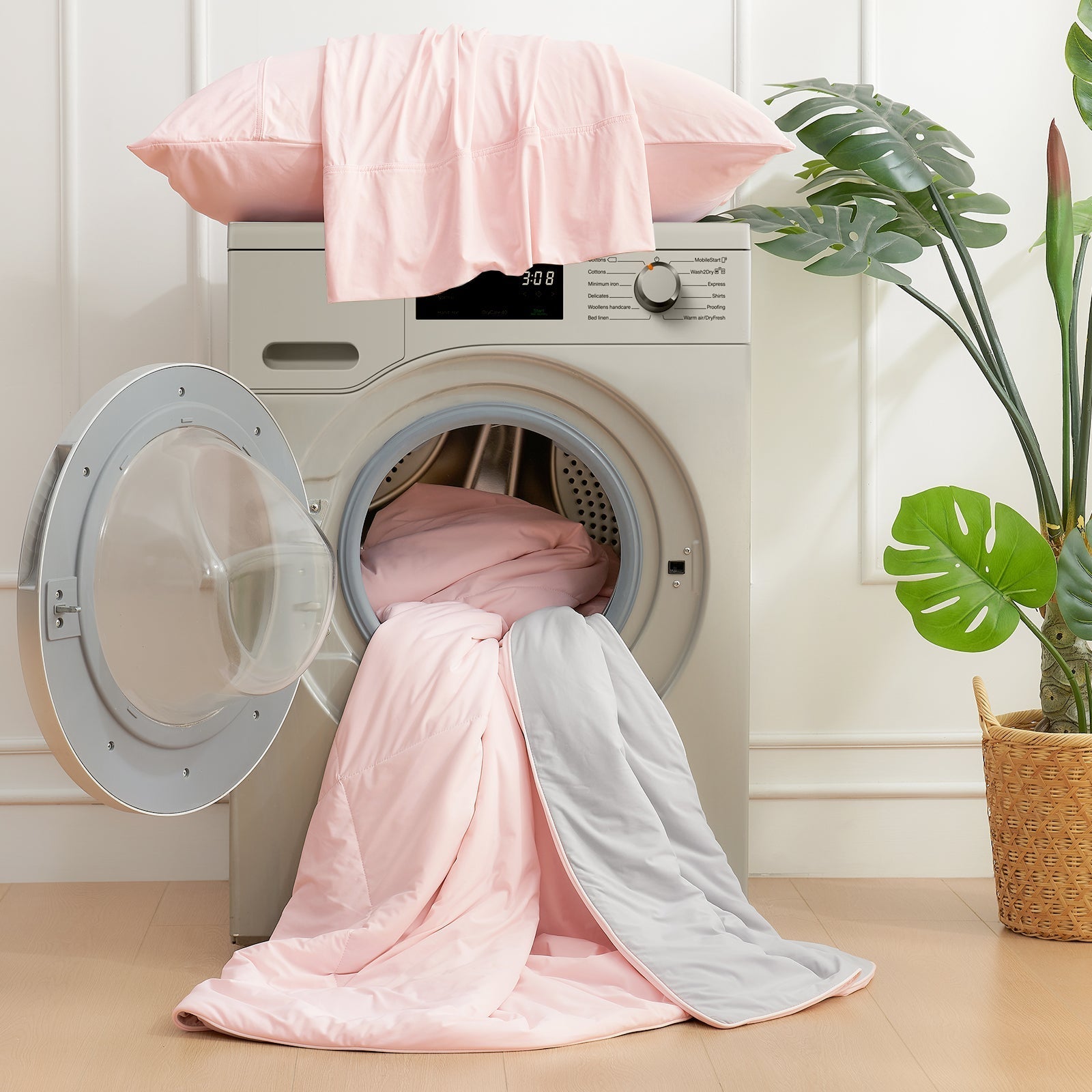 Cooling Comforter with Japanese Fabric for Instant Softness