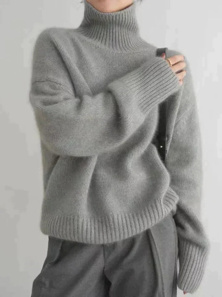 Women’s Cashmere Turtleneck Sweater | Oversized Relaxed Fit | Finest Cashmere | Lightweight Warmth
