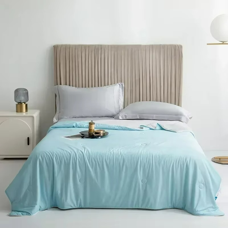 Reversible Duvet - Dual Fabric for Year-Round Temperature Regulation