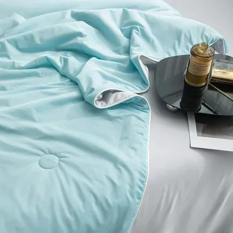 Reversible Duvet - Dual Fabric for Year-Round Temperature Regulation