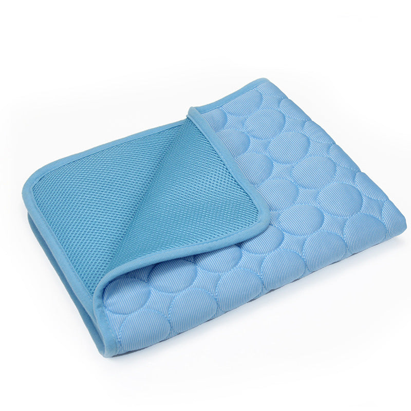 Self-Cooling Dog Mat - No Electricity Required for Hot Weather Comfort