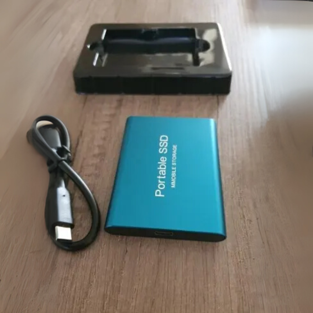 Fast USB-C External Hard Drive – Compact Portable SSD with 1050 MB/s Speed