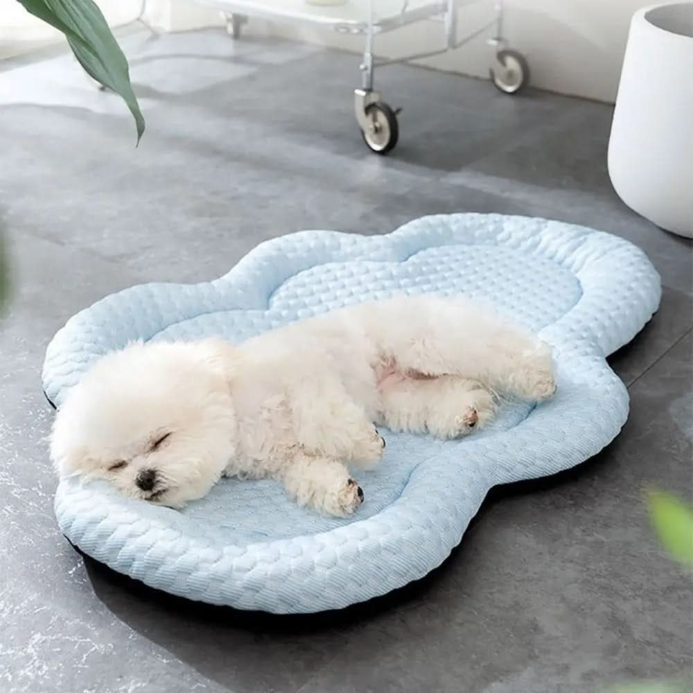 Cooling Pet Mat - Breathable Summer Comfort with Cloud Design