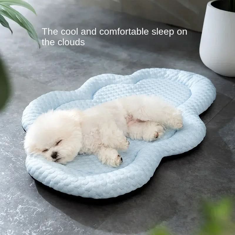 Cooling Pet Mat - Breathable Summer Comfort with Cloud Design