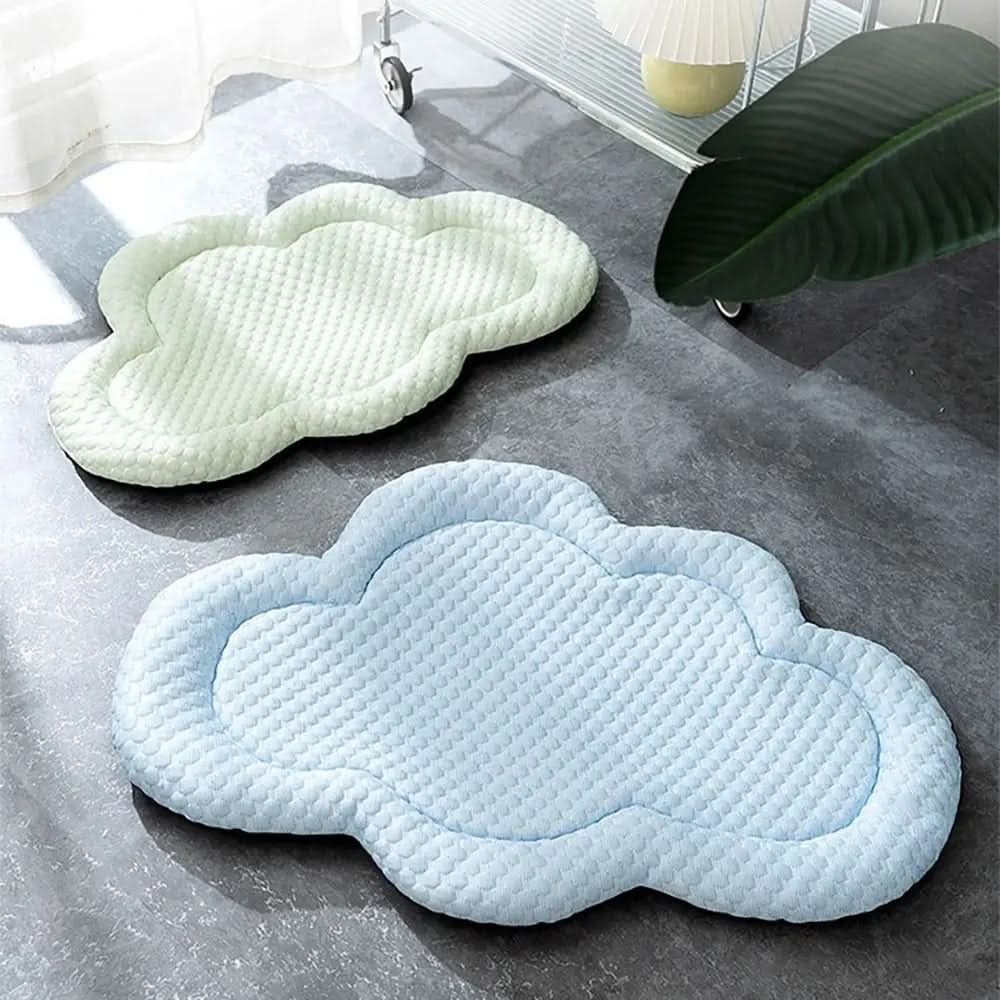Cooling Pet Mat - Breathable Summer Comfort with Cloud Design