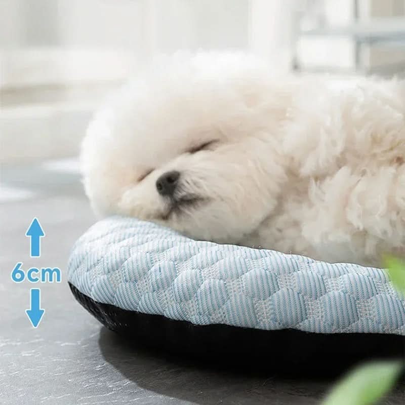 Cooling Pet Mat - Breathable Summer Comfort with Cloud Design