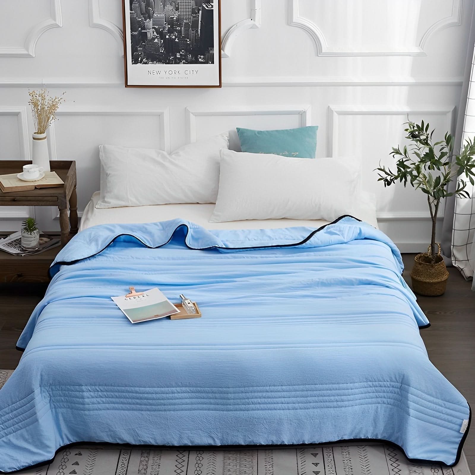 Moisture-Wicking Cooling Blanket Set for Comfortable Sleep in Warm Weather