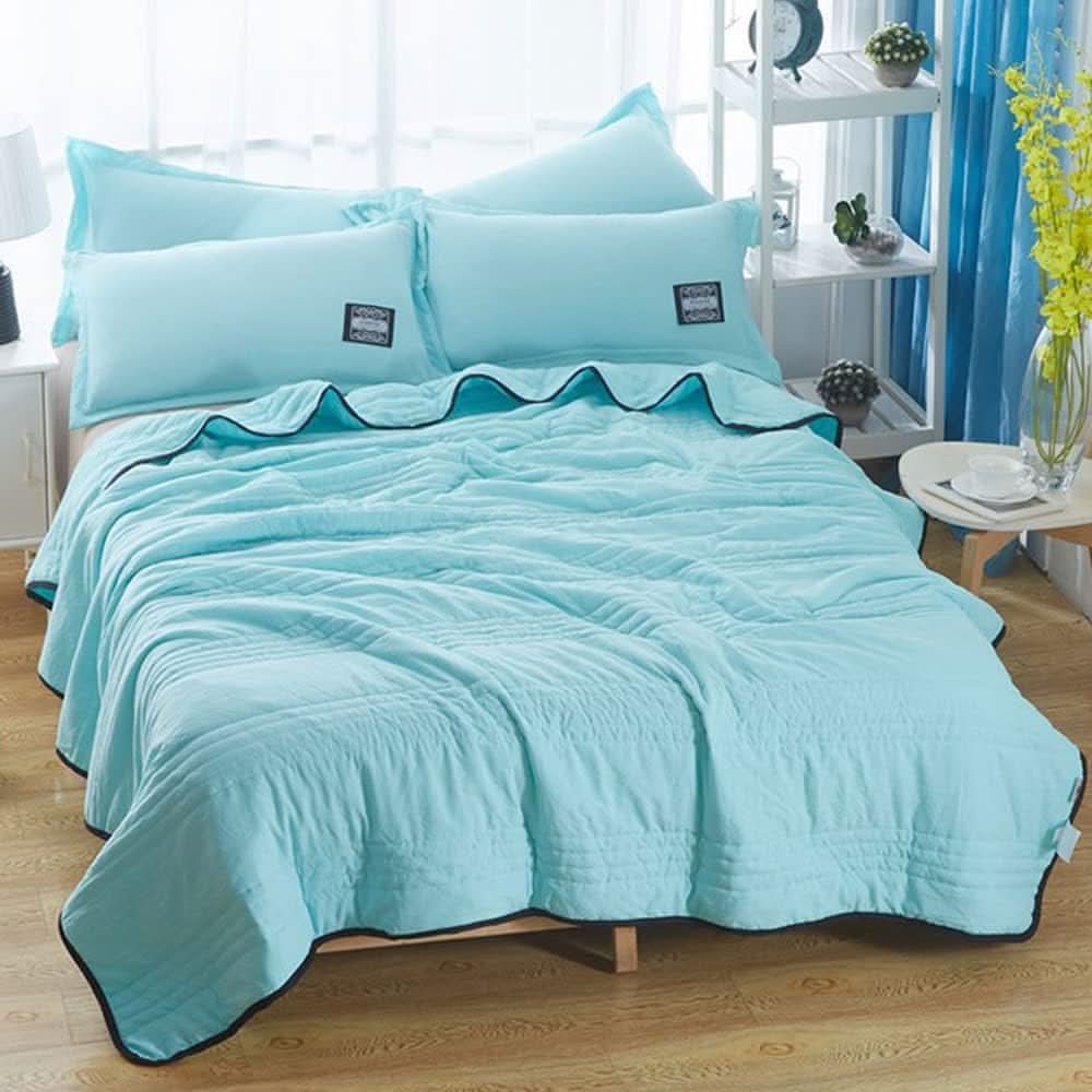 Temperature Regulating Blanket | Soft Material for Comfortable Sleep