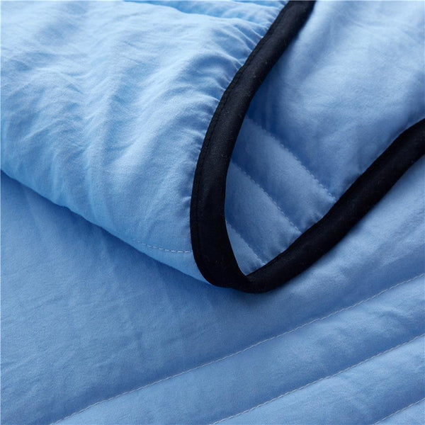 Cool Sleep Blanket for Bed – Advanced Moisture-Wicking Design