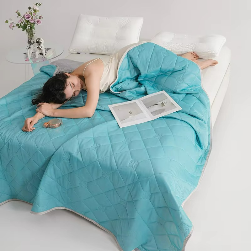Lightweight Summer Duvet | Breathable Cotton with Dual-Sided Design for Comfort