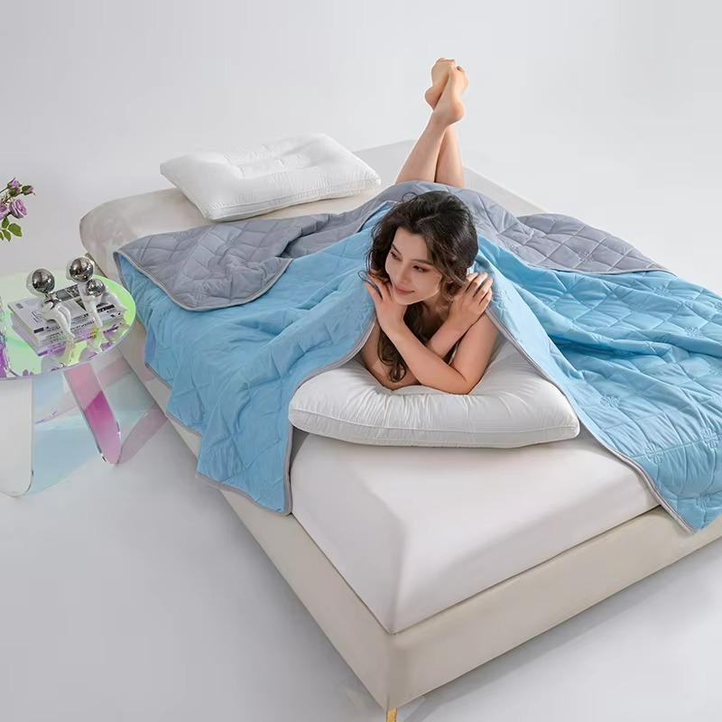 Lightweight Summer Duvet | Breathable Cotton with Dual-Sided Design for Comfort