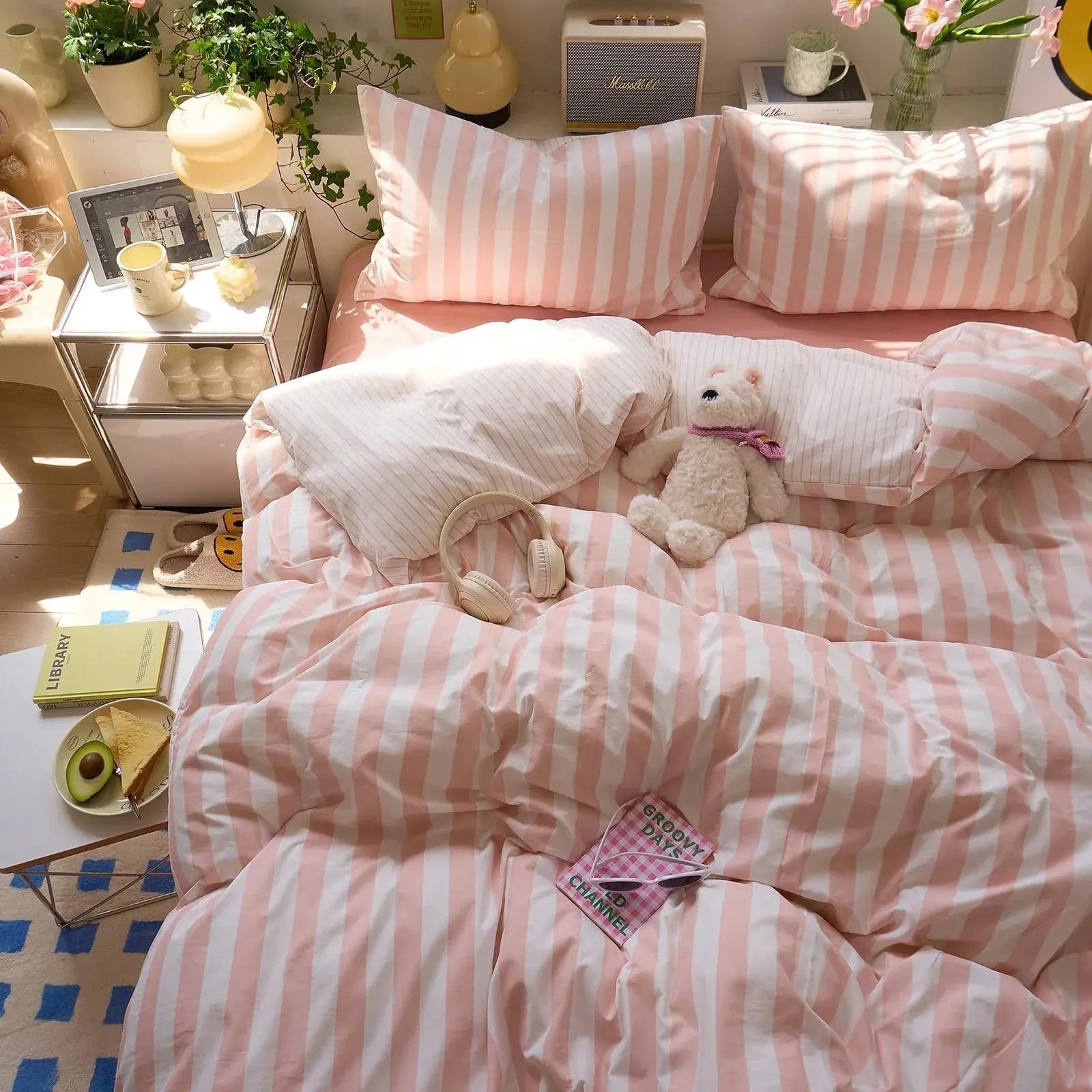 Breathable Cotton Crepe Bedding Collection | Year-Round Complete Quilt Set