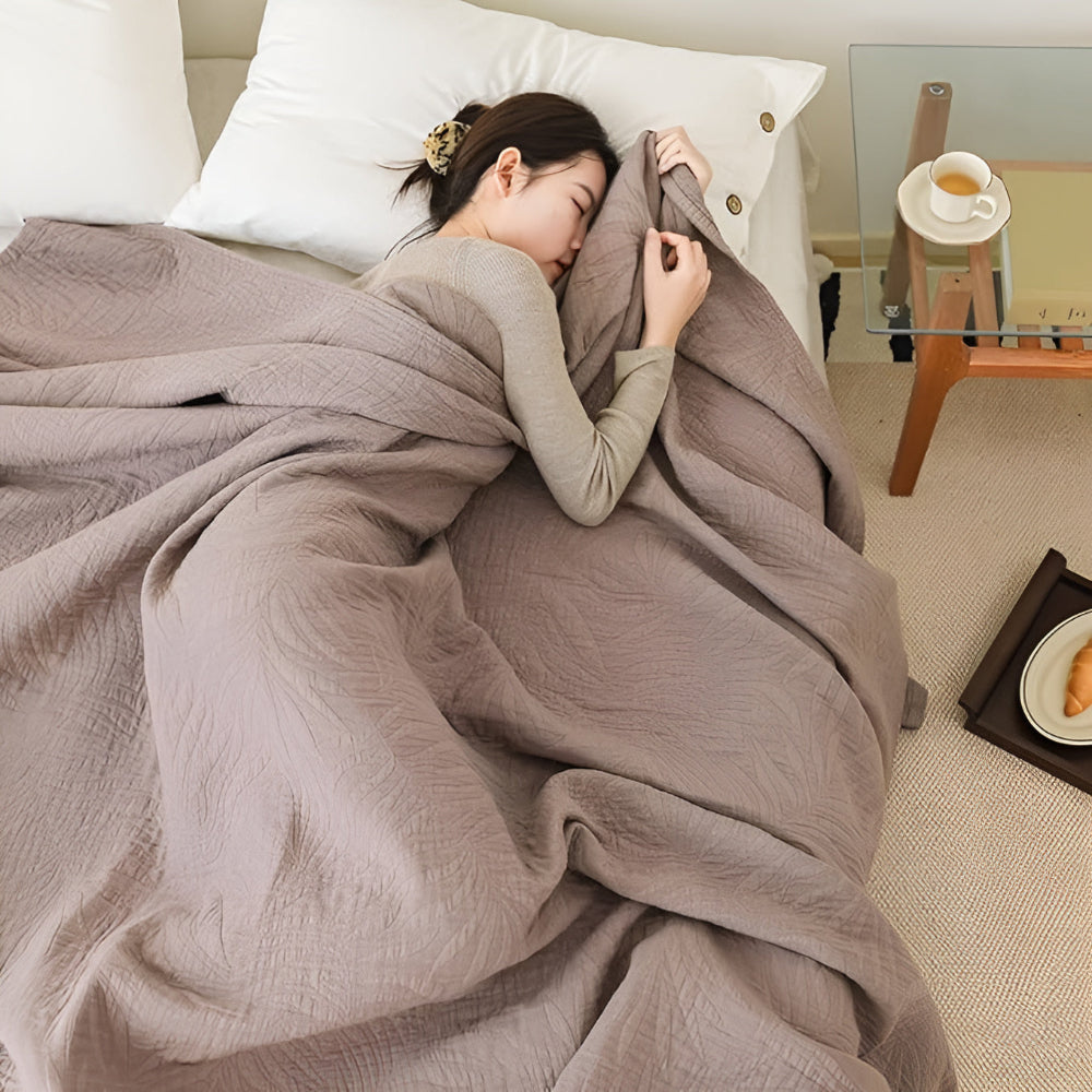 Soft Leaf Woven Cotton Blanket – Antibacterial Throw for Year-Round Comfort