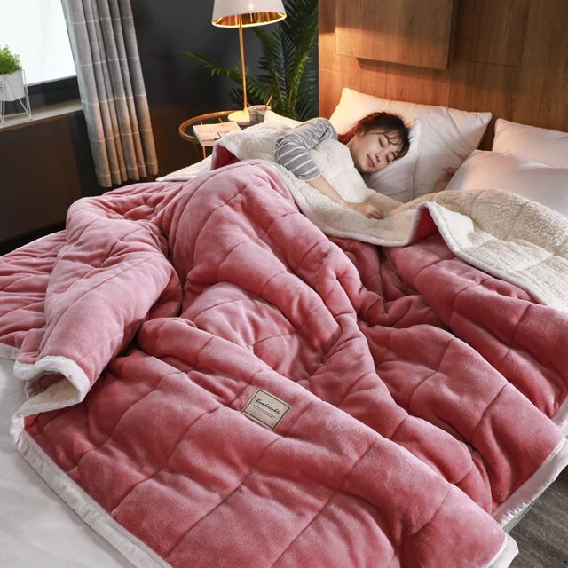 Plush Velvet Fabric Fleece Blanket - Cozy Comfort for Every Season