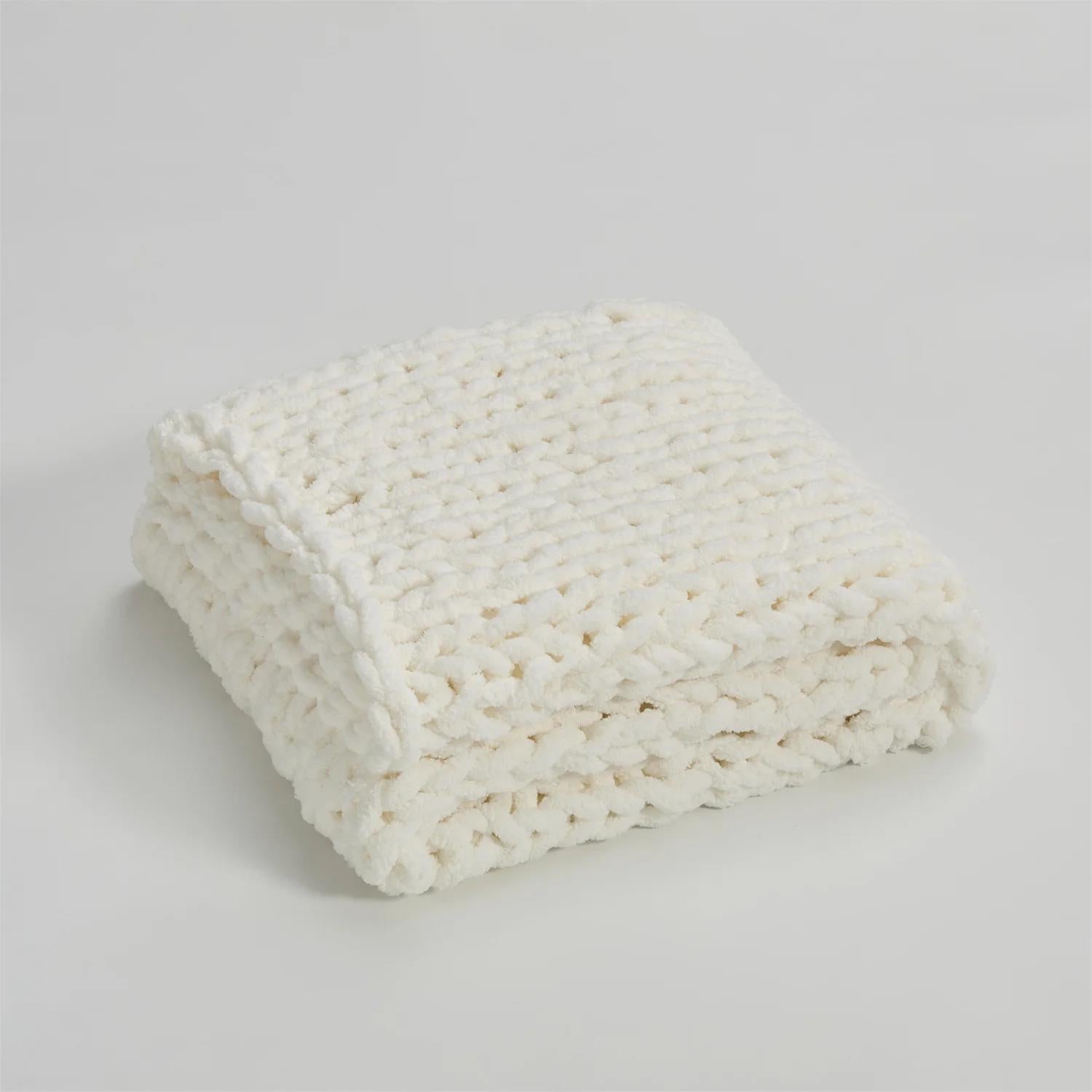 Hand-Knotted Chenille Chunky Knit Throw Blanket for Cozy Comfort