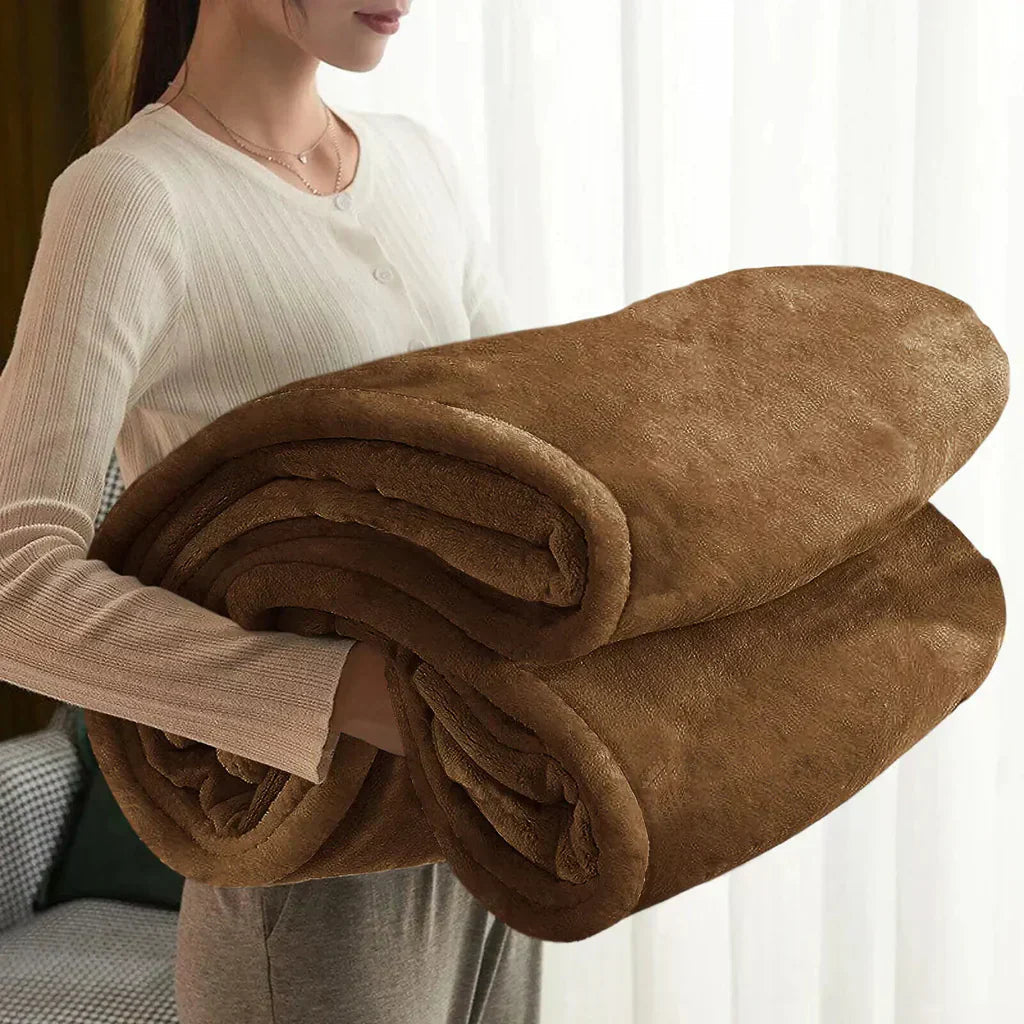 Soft Plush Fleece Blanket for All-Season Comfort