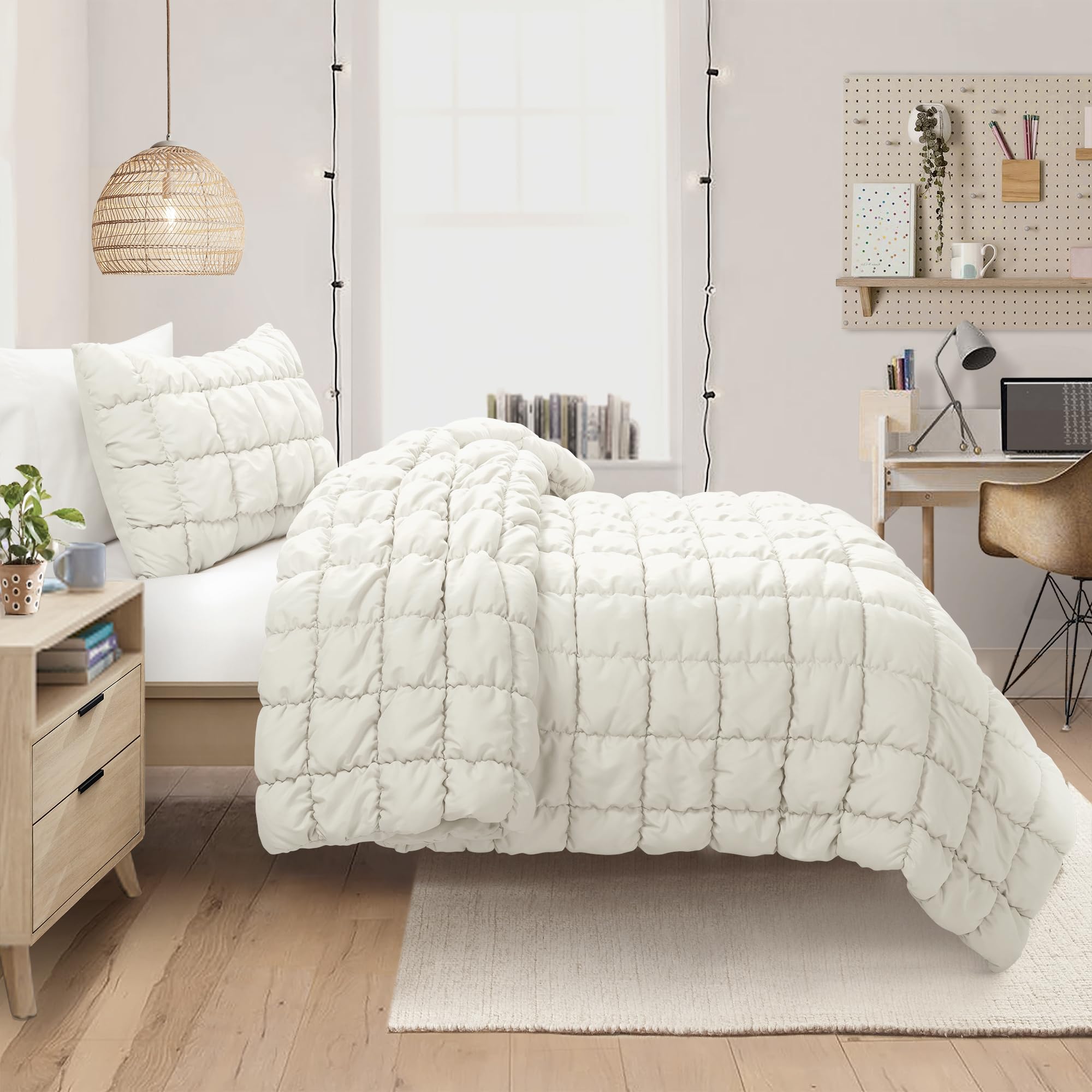 Plush Microfiber Comforter Set – Soft All-Season Bedding for Cozy Comfort