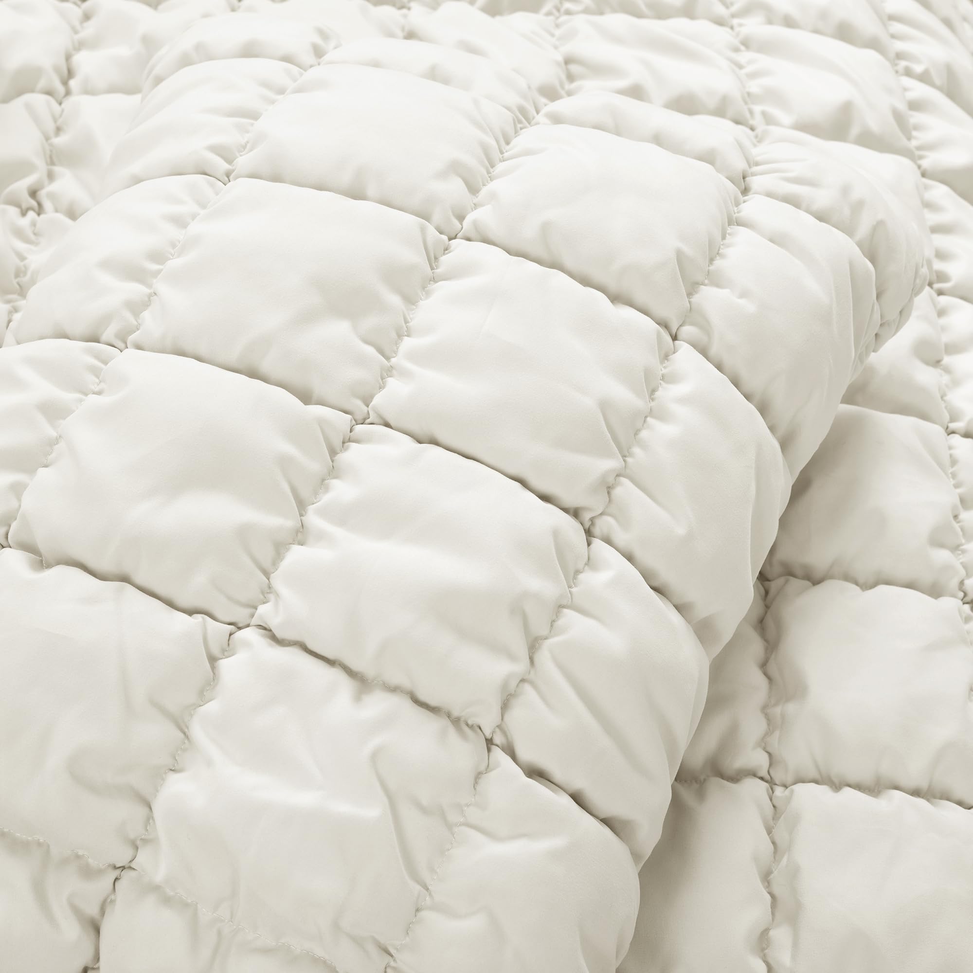 Plush Microfiber Comforter Set – Soft All-Season Bedding for Cozy Comfort