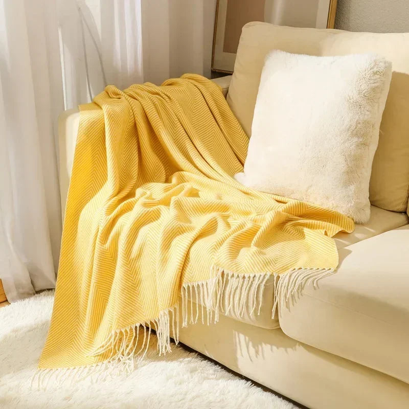 Nordic Striped Throw Blanket with Elegant Fringes - Soft Cotton for All Seasons