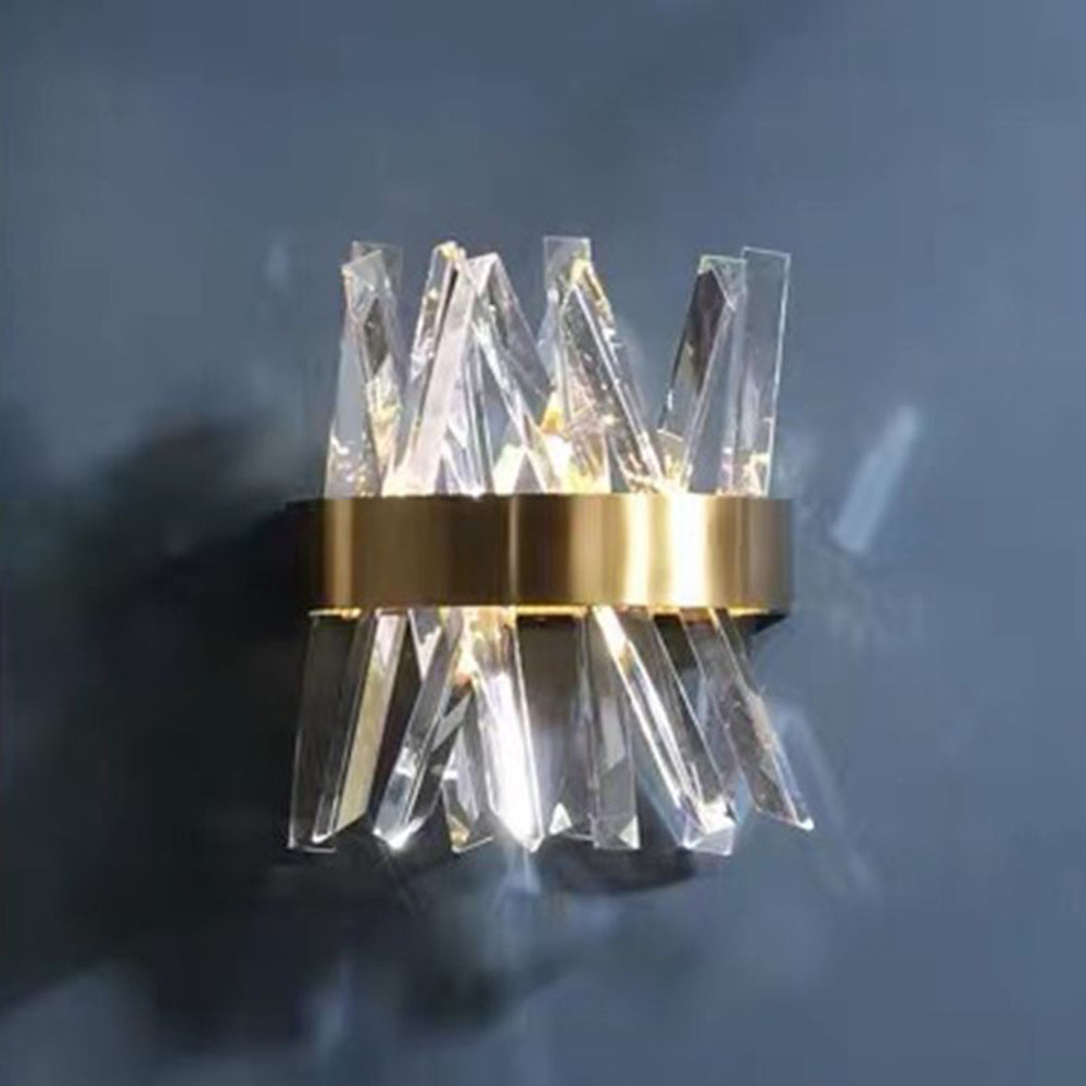 Taavita | Golden Crystal Wall Lamp – Elegance and Light in Every Room