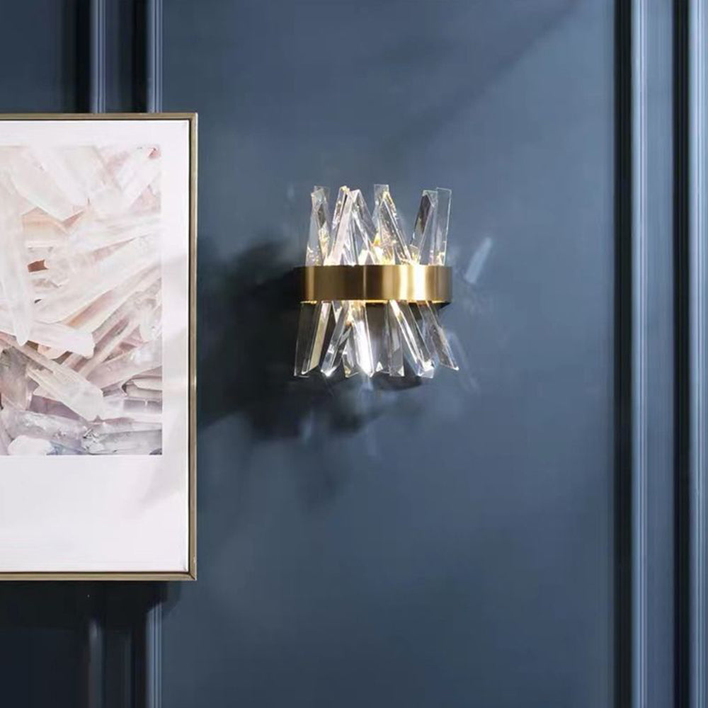 Taavita | Golden Crystal Wall Lamp – Elegance and Light in Every Room