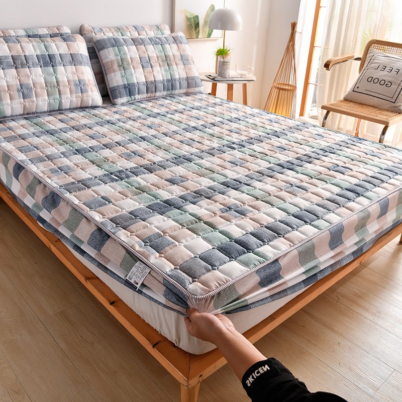 Breathable Mattress Protector for Improved Sleep Quality and Comfort