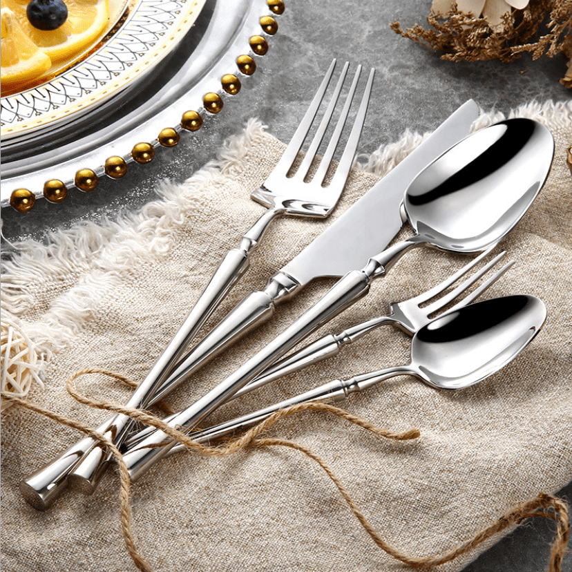 Sleek 24-Piece Stainless Steel Dining Cutlery Collection