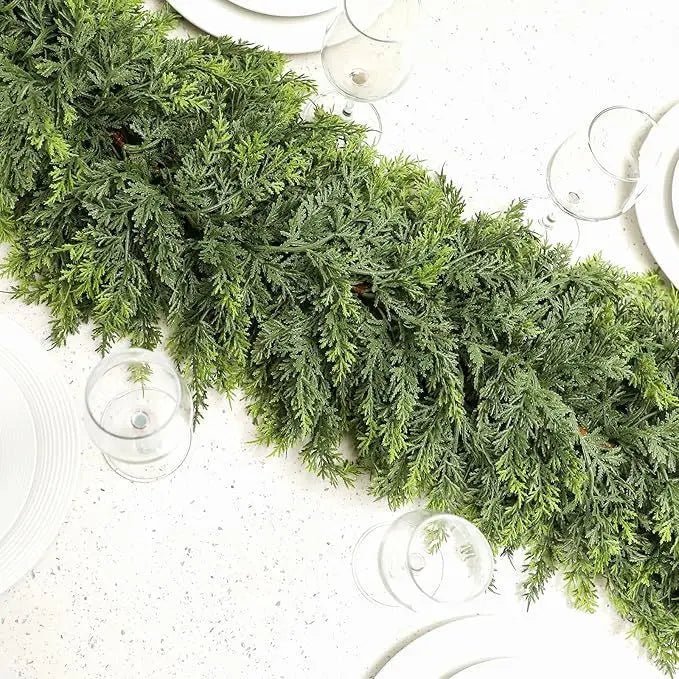 Evergreen Elegance: Artisan Christmas Garland with Cedar Touch